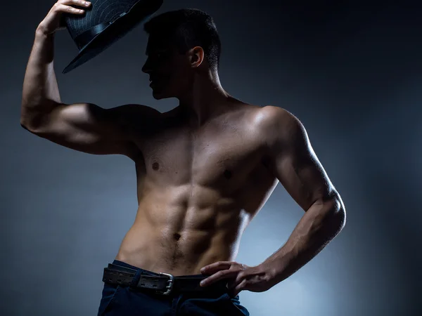 What should I expect at a male stripper show (5)