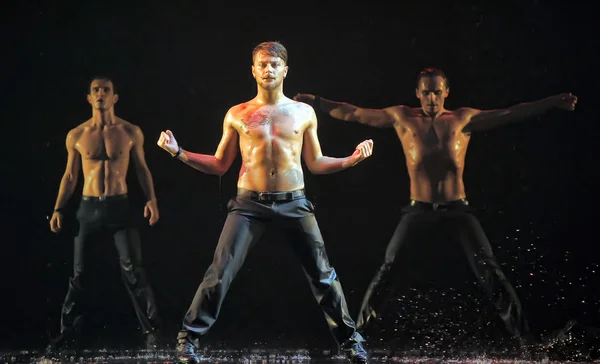 Male stripper weekly income